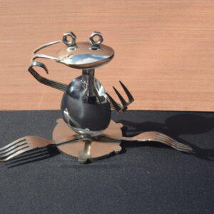 Cutlery Frog